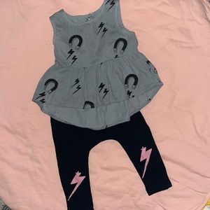 Tiny Tribe girls set with lightning bolt and magnet print. NWOT SIZE 6-9 months